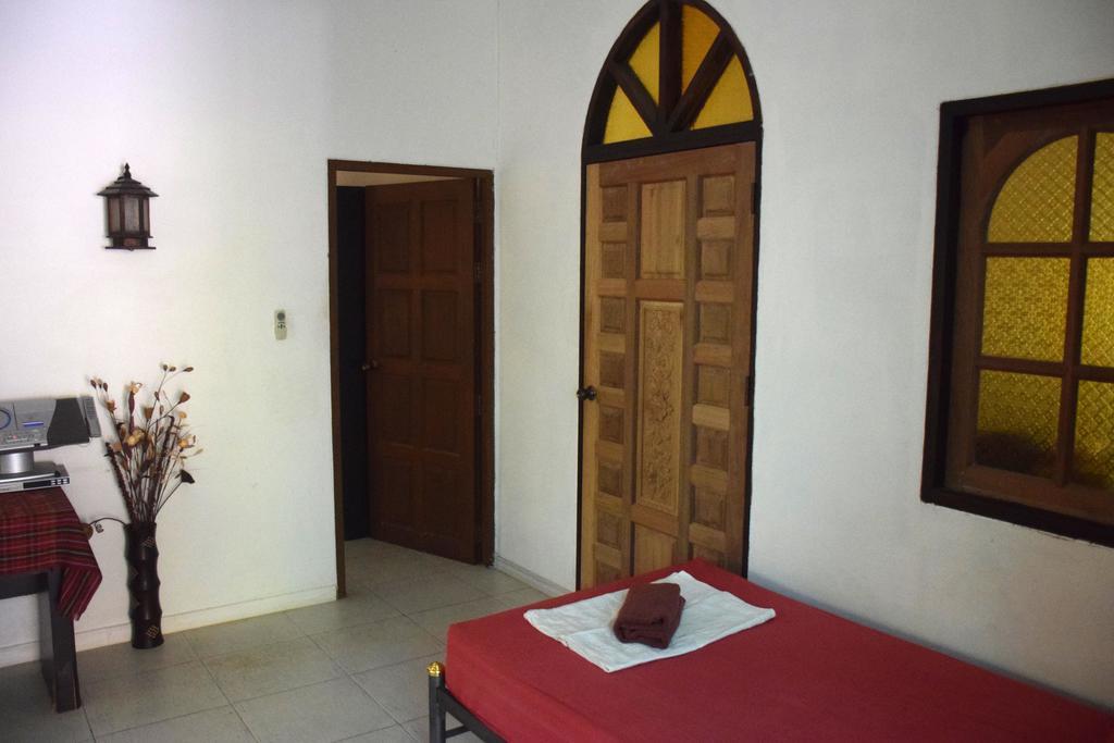 Sanuk Bungalows Rawai Экстерьер фото