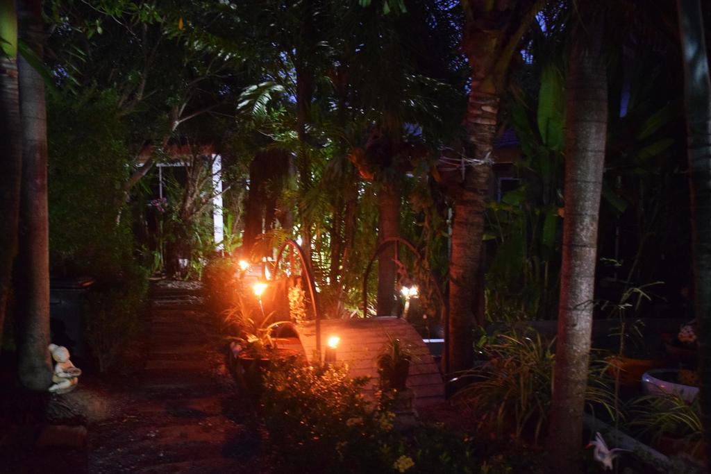 Sanuk Bungalows Rawai Экстерьер фото